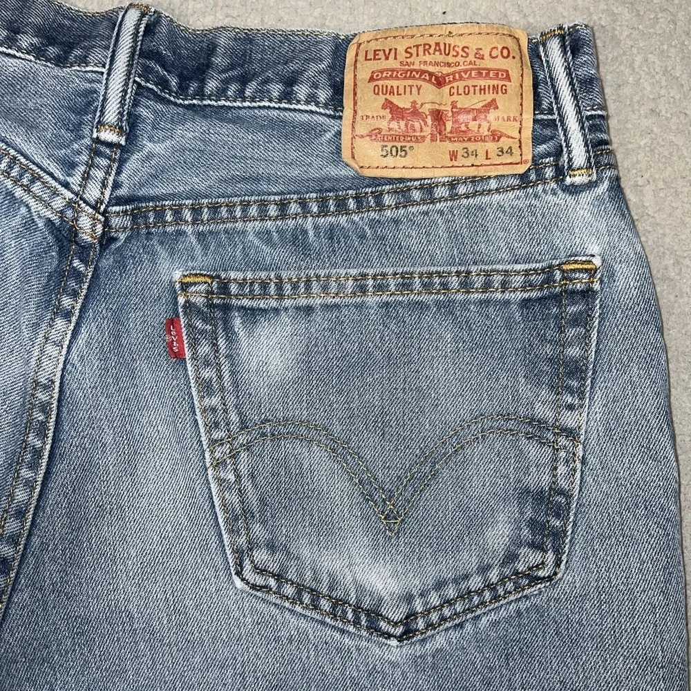 VTG Levi's 505 Batwing Jeans Men 34x34(30x31.5) Blue Denim Distress Straight Y2K